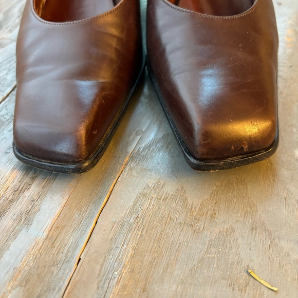 Bally dark brown stacked heel shoes | size 8.5 - Picture 9 of 11